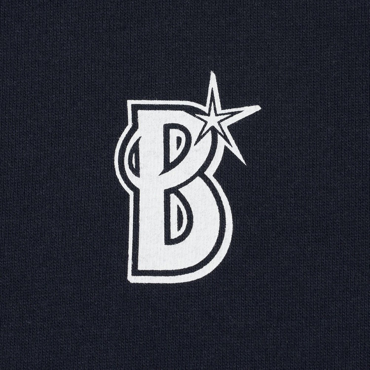 横浜DeNAベイスターズ ホエールズロゴ Tシャツ　直筆サイン入り【Mサイズ】 横浜DeNAベイスターズ×くまのがっこう/VOL2/Tシャツ/ホワイト